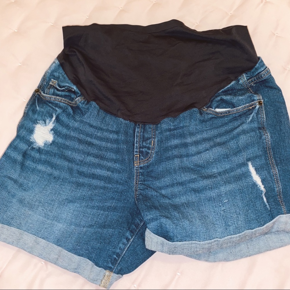 Old Navy Maternity Shorts